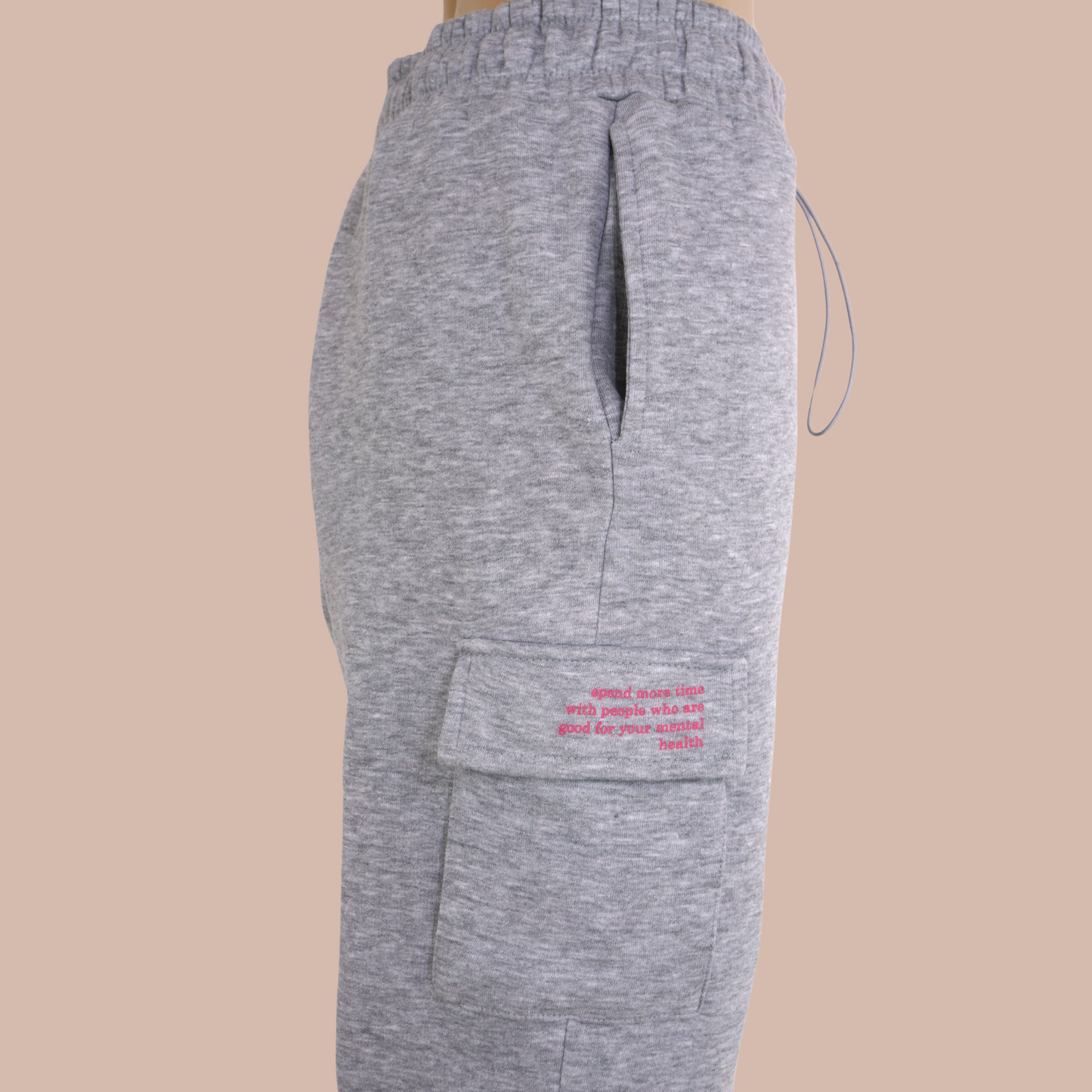 Jogger "MENTAL HEALTH" - Schwarz GOOD GIRL BAD HABITS