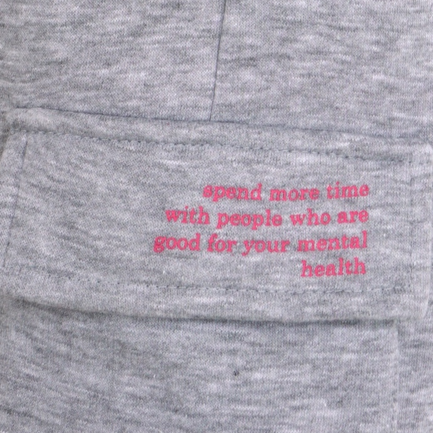 Jogger "MENTAL HEALTH" - Schwarz GOOD GIRL BAD HABITS