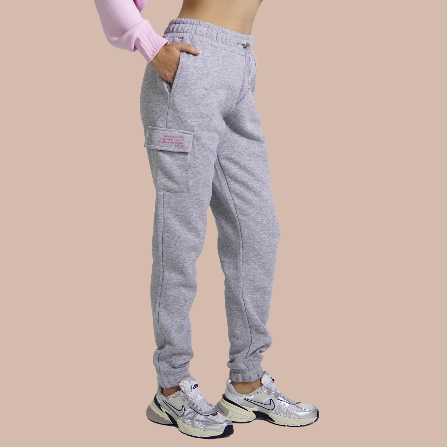 Jogger "MENTAL HEALTH" - Schwarz GOOD GIRL BAD HABITS