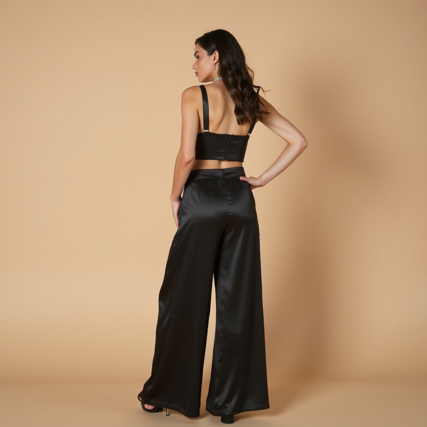 Crop Bustier Top "LAVA" - Schwarz GOOD GIRL BAD HABITS