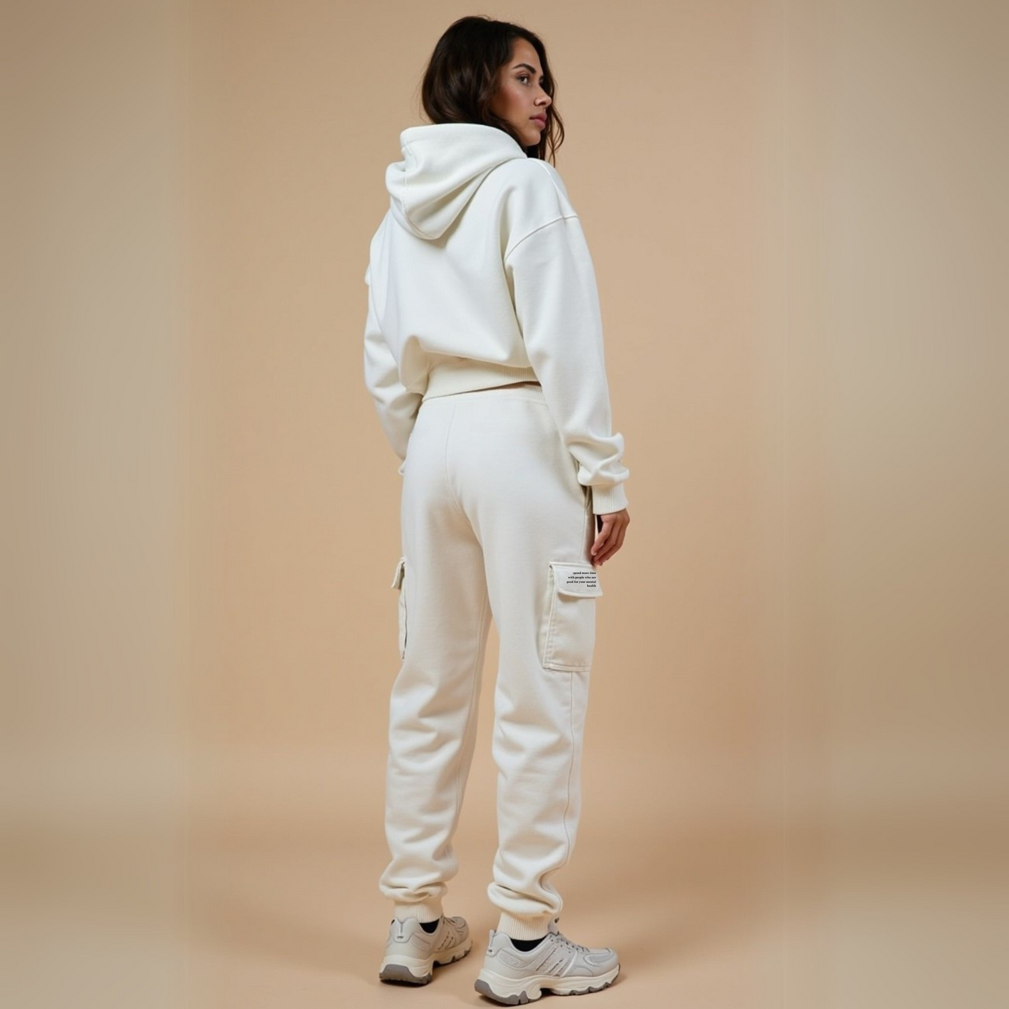 Jogger "MENTAL HEALTH" - Schwarz GOOD GIRL BAD HABITS