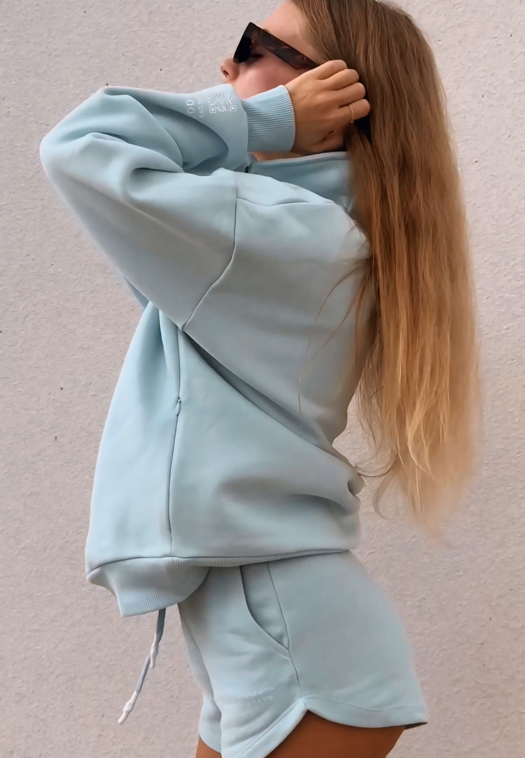 KAMULAU Half Zip Sweat Hellblau GOOD GIRL BAD HABITS