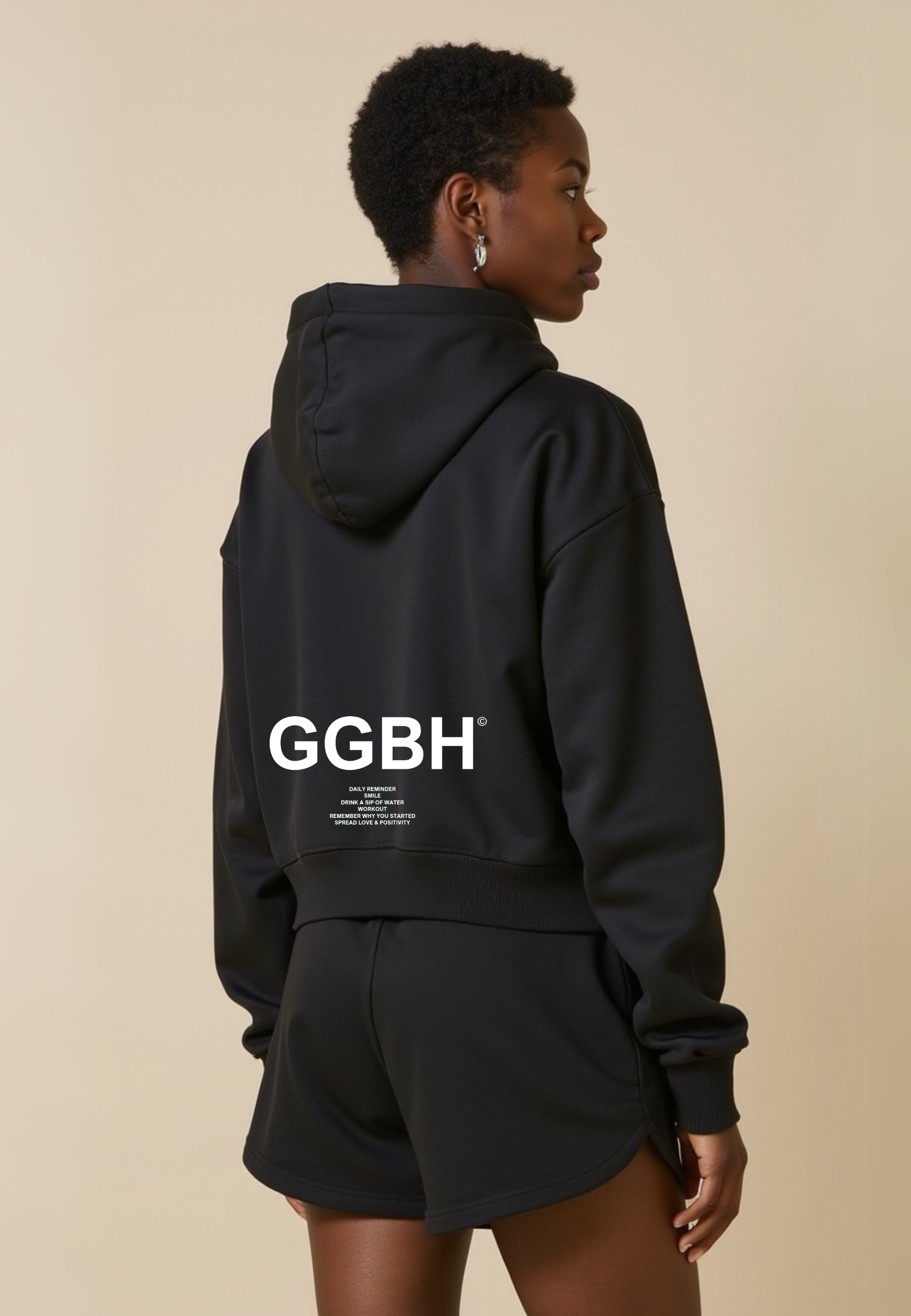 Crop Hoodie mit Reißverschluss "GGBH" - Weiss GOOD GIRL BAD HABITS