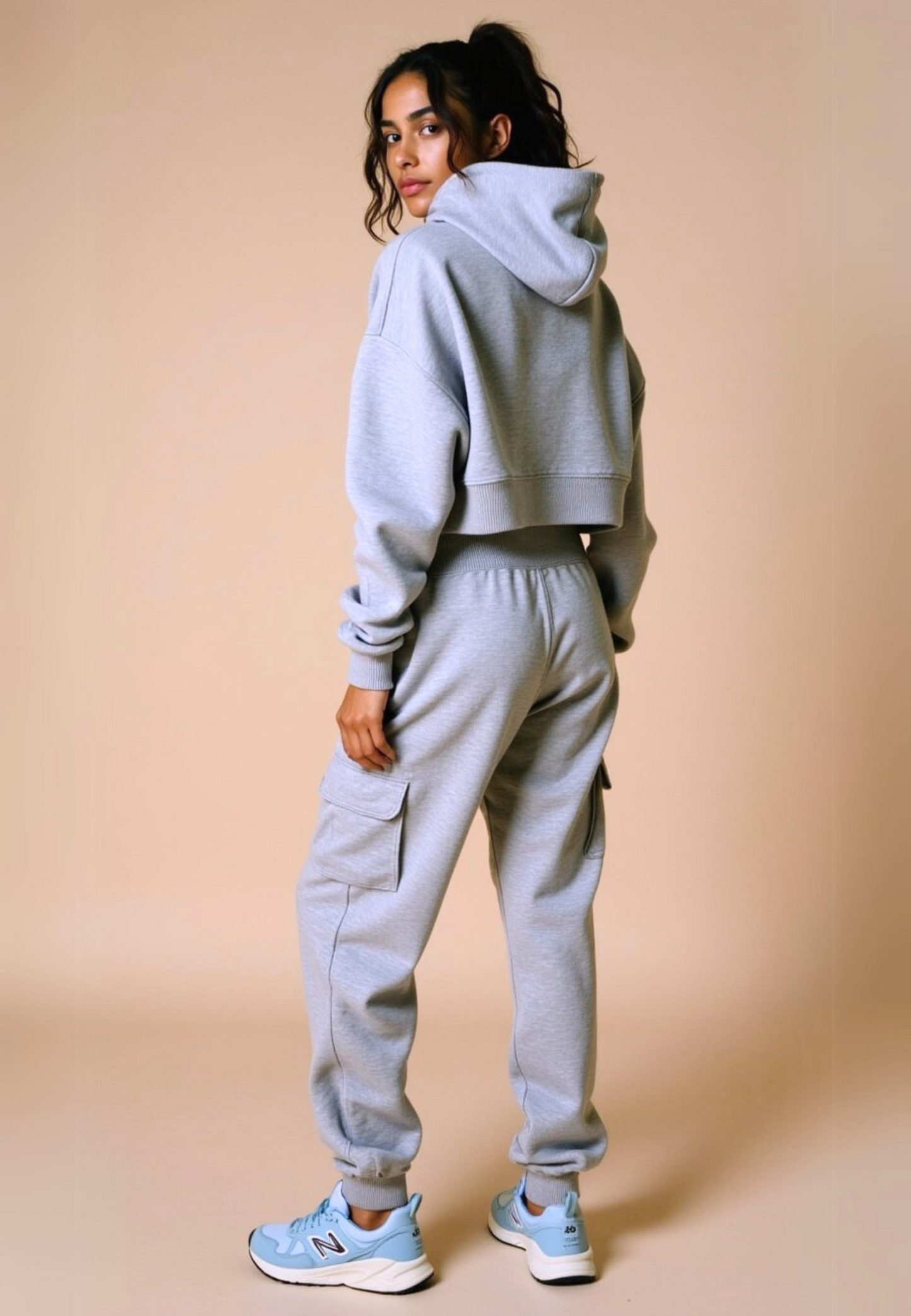 Crop Hoodie "TWENTY YEARS FROM NOW" - Weiss