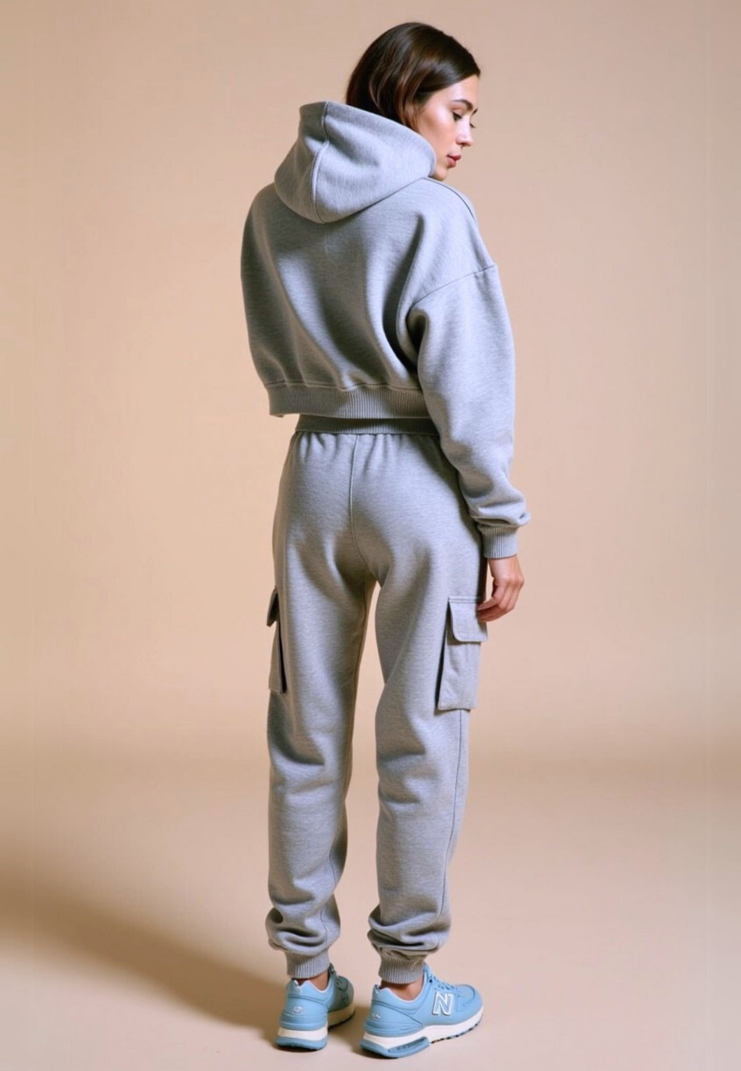 Crop Hoodie "TWENTY YEARS FROM NOW" - Weiss