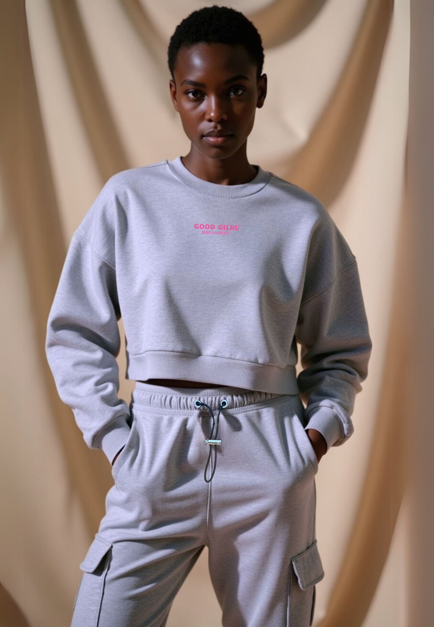 Crew Neck Sweat "GOOD ENOUGH FOR" - Schwarz