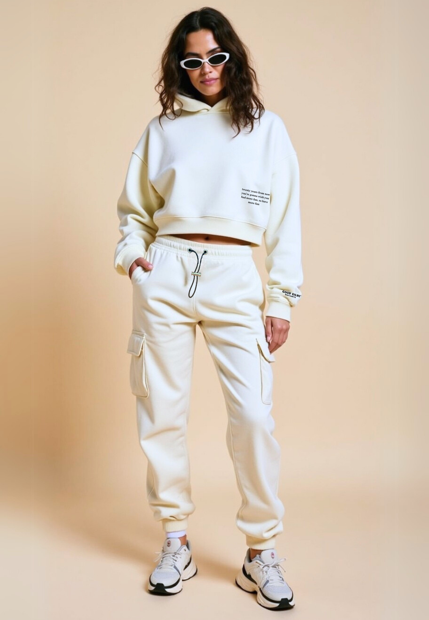 Crop Hoodie "TWENTY YEARS FROM NOW" - Weiss