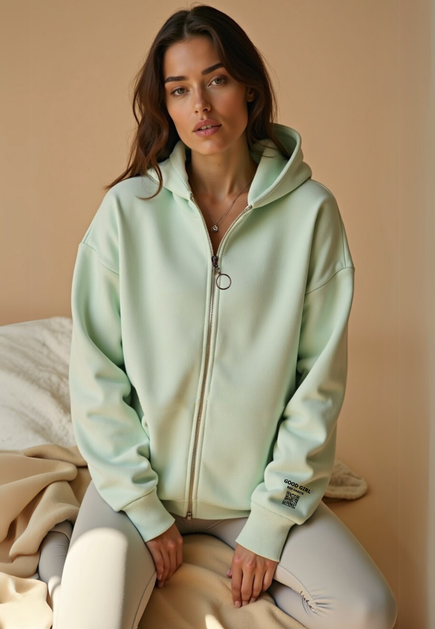 Hoodie mit Reißverschluss "Look Mom" -  Mint GOOD GIRL BAD HABITS